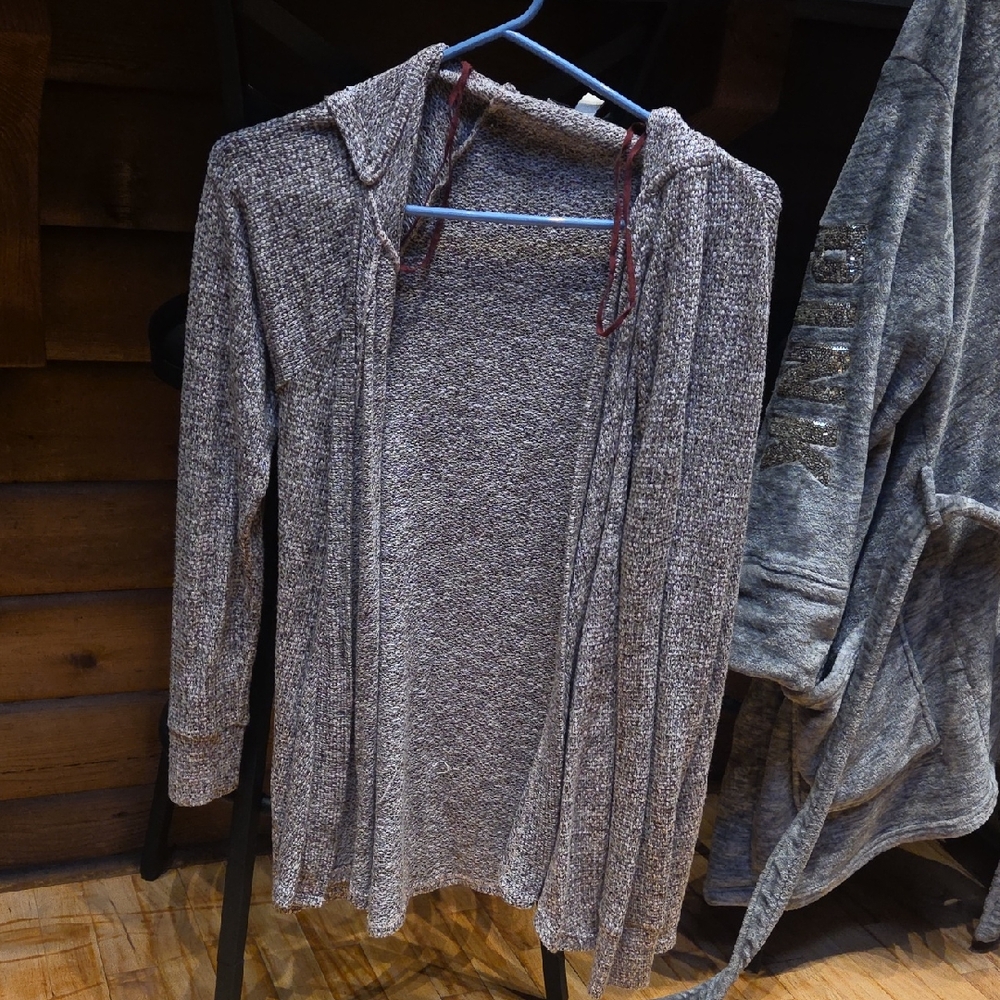 AE CARDIGAN